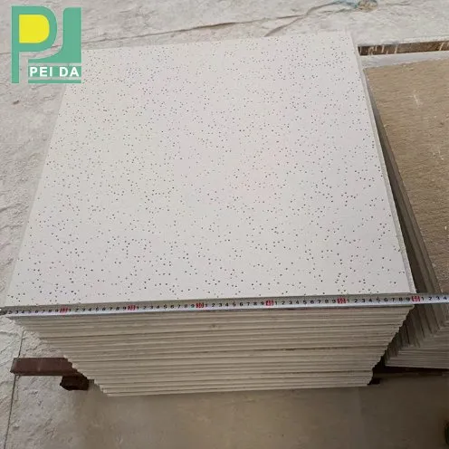 Moisture Resistant Mineral Fiber Suspended Ceiling Tiles 
